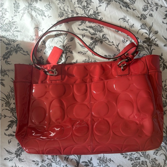 Vintage Coach Tote - Picture 2 of 4